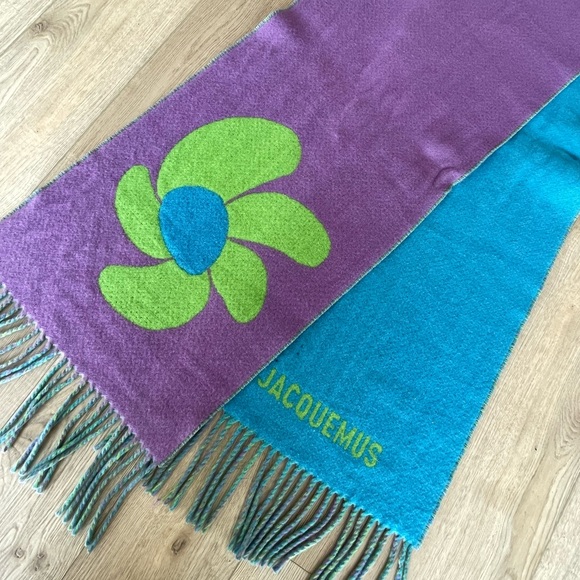 Virgin wool Zacquemus reversible scarf - Picture 2 of 9